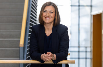 Webinar: "The Visible Leader" – How leaders gain through personal visibility today (I10861)