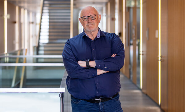 Prof. Nikolaus Hottong