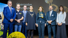 Official award of the chain of office