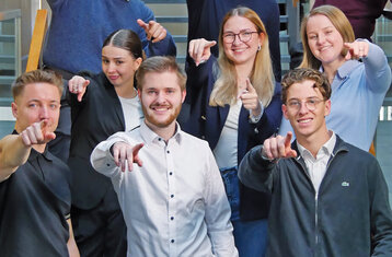 Gruppenfoto der Mitglieder des Instituts für Business Consulting e. V.