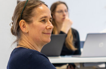 Photo of Prof. Dr. Nicole Weydmann