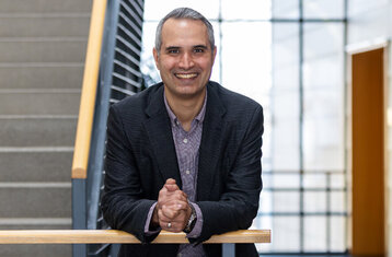 Photo of Prof. Dr. Azarhoushang