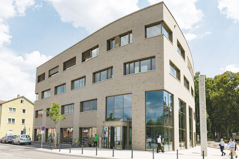 Das IFC Gebäude von außen