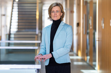 Photo of Prof. Dr. Elena Mäkiö