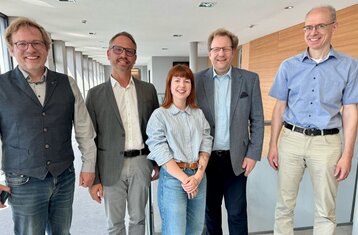 Photo of Anika Sick and colleagues