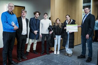 Projektteam „Deep Forest“ erhält Auszeichnung