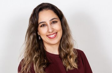 Portrait Professorin Gabriela Ferreira Carvalho