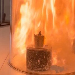 Dust explosion in the laboratory 