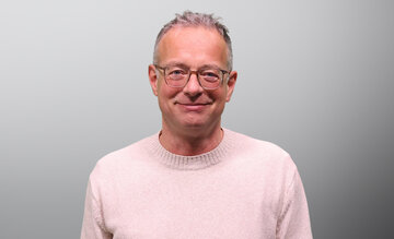  Prof. Dr. Lothar Piepmeyer 