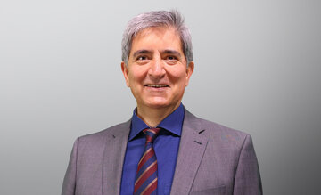  Prof. Dr. rer. nat. Hadi Mozaffari Jovein 