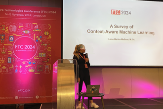 Frau Messmer beim Vortrag