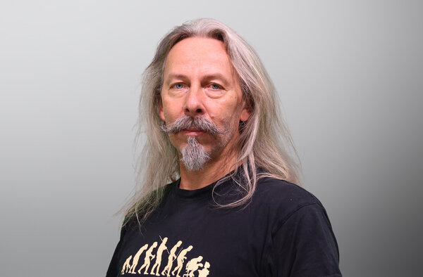 Prof. Jirka Dell´Oro-Friedl