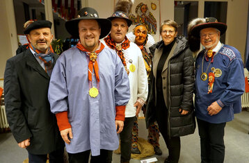 Those who opened the exhibition