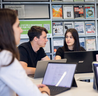 Online info session of the Bachelor programme Applied Business Law on 25 June at 6 pm. (I5233)