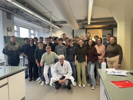 Schülerworkshop im Chemielabor der Fakultät Medical and Life Sciences