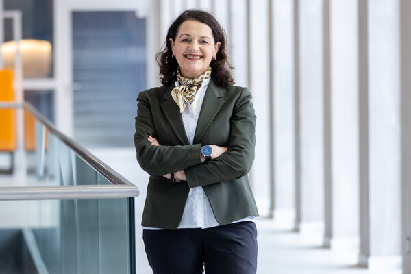 Regina Feketics, Dipl. Betriebswirtin (FH)